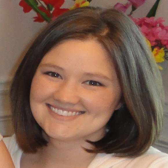 Meet your Posher, Kendall - Picture 1 of 1